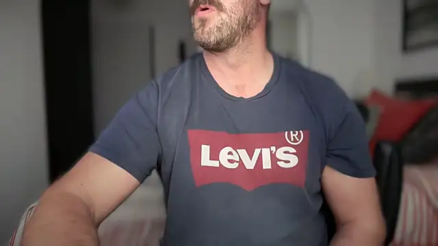 Mr Beef online show from 10.02.25