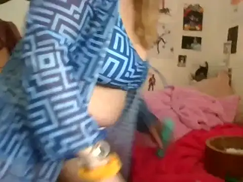 MsLG12301 online show from 04.13.26