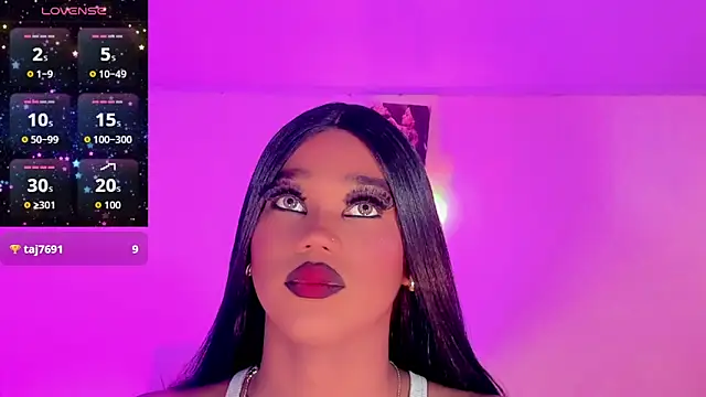 naomy  xx online show from 11.30.25