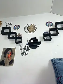 jamilaross online show from 12.14.25