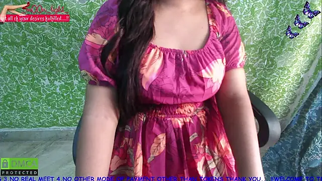 Snapshot of _mOOn_light_ chatting on 09.29.25 mOOn light online show from 09.29.25