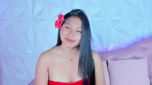 LinnaGardenia online show from 12.06.24