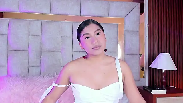 Snapshot of LinnaGardenia chatting on 02.05.26 LinnaGardenia online show from 02.05.26