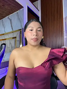 Snapshot of LinnaGardenia chatting on 02.19.26 LinnaGardenia online show from 02.19.26