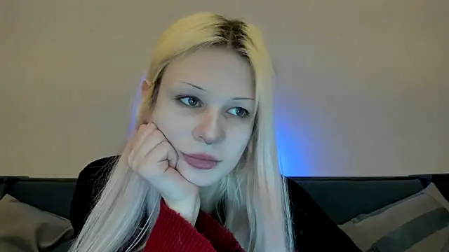 Snapshot of sashakiss99 chatting on 12.22.24 sashakiss99 online show from 12.22.24