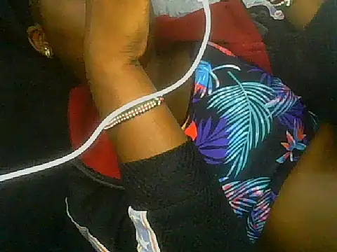 pretty nanah online show from 10.07.25