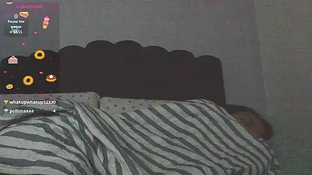 Sofia Clauss  online show from 11.04.25