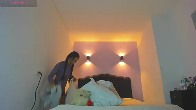 Snapshot of Sofia_Clauss_ chatting on 03.02.26 Sofia Clauss online show from 03.02.26