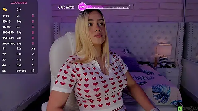 Snapshot of Yaaky_ chatting on 12.11.24 Yaaky online show from 12.11.24