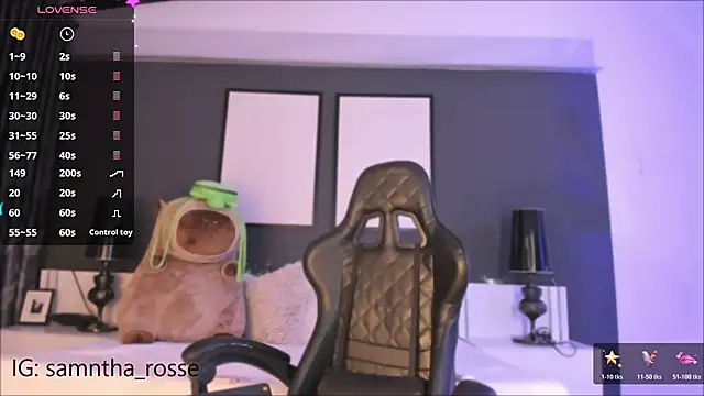 Snapshot of Leyli_Doll chatting on 12.19.25 Leyli Doll online show from 12.19.25