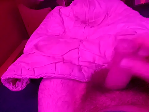 Snapshot of makodyrty chatting on 11.26.25 makodyrty online show from 11.26.25