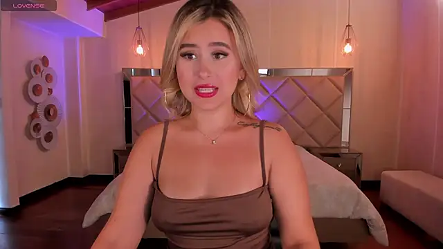 AnnaBrooks1 online show from 02.02.26