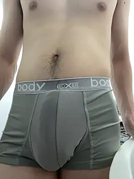 Snapshot of junfoureyes chatting on 10.12.25 junfoureyes online show from 10.12.25