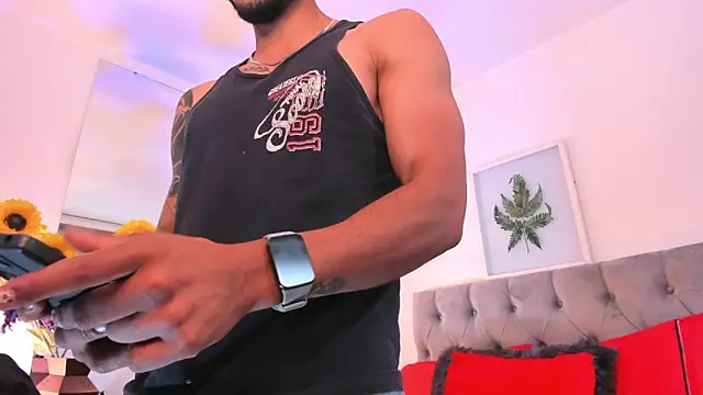 Snapshot of Tom_cooper_ chatting on 11.02.25 Tom cooper online show from 11.02.25