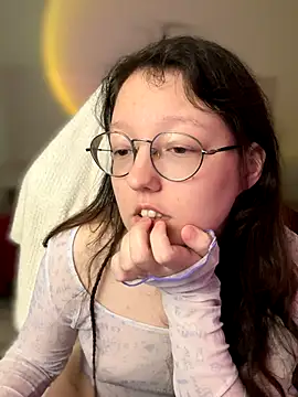 emigooflordXD online show from 09.13.25