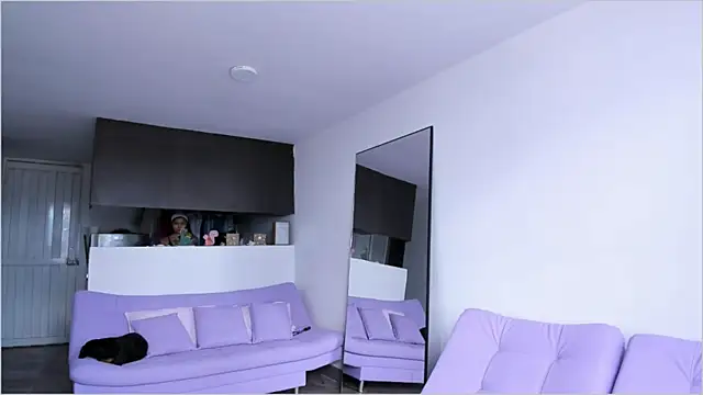 Snapshot of Lauren_A chatting on 09.15.25 Lauren A online show from 09.15.25