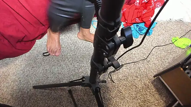 yiauana online show from 11.14.25