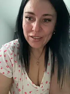 Snapshot of CuteNata chatting on 02.01.25 CuteNata online show from 02.01.25