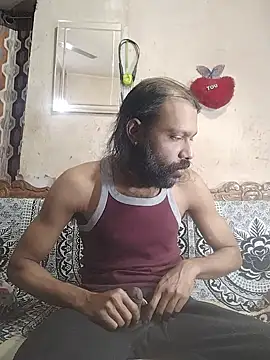 Snapshot of BadBoySmoker7070 chatting on 03.08.25 BadBoySmoker7070 online show from 03.08.25