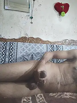 Snapshot of BadBoySmoker7070 chatting on 03.17.25 BadBoySmoker7070 online show from 03.17.25