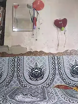 Snapshot of BadBoySmoker7070 chatting on 09.21.25 BadBoySmoker7070 online show from 09.21.25