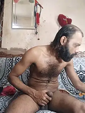 Snapshot of BadBoySmoker7070 chatting on 11.02.25 BadBoySmoker7070 online show from 11.02.25