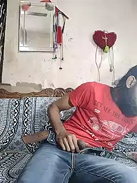 Snapshot of BadBoySmoker7070 chatting on 11.13.25 BadBoySmoker7070 online show from 11.13.25