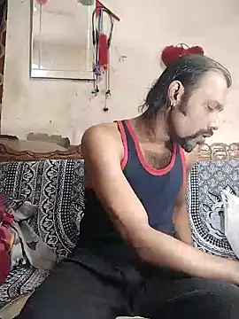 Snapshot of BadBoySmoker7070 chatting on 11.28.25 BadBoySmoker7070 online show from 11.28.25