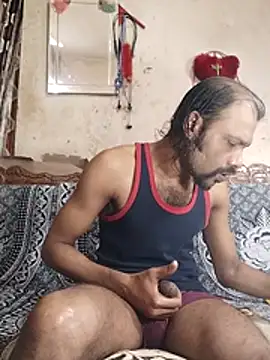 Snapshot of BadBoySmoker7070 chatting on 12.01.25 BadBoySmoker7070 online show from 12.01.25