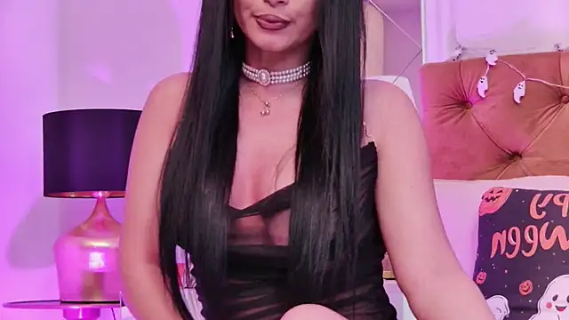 EmilyColle  online show from 10.26.25