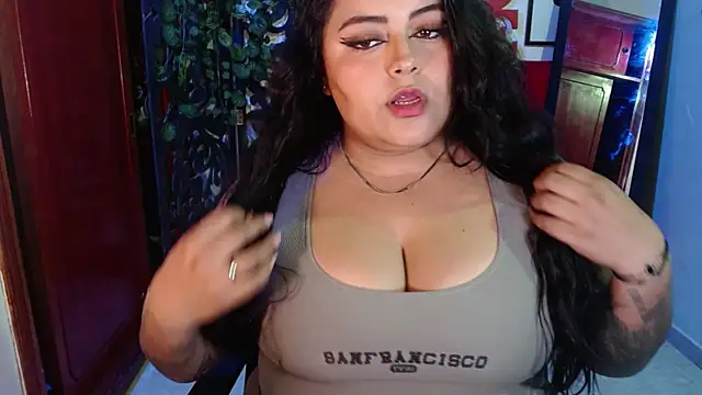 Snapshot of moon_sunflower chatting on 11.26.25 moon sunflower online show from 11.26.25