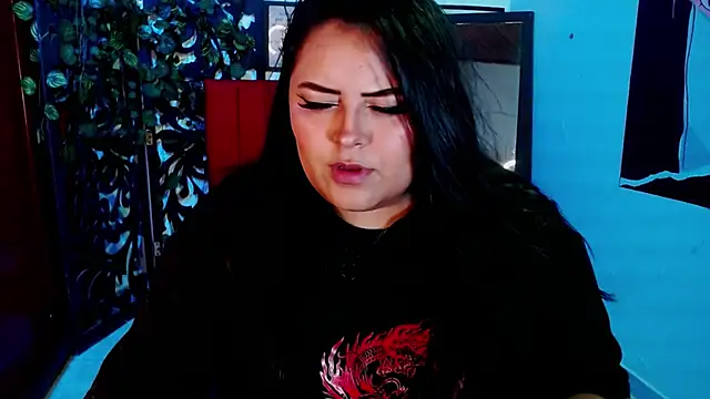 Snapshot of moon_sunflower chatting on 12.03.25 moon sunflower online show from 12.03.25