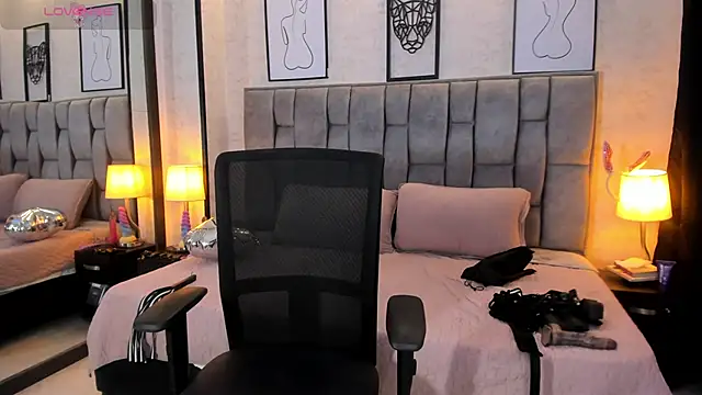 sweet--emily online show from 03.06.25