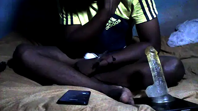 Snapshot of little__joy chatting on 01.08.26 little joy online show from 01.08.26