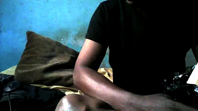 Snapshot of little__joy chatting on 01.10.26 little joy online show from 01.10.26