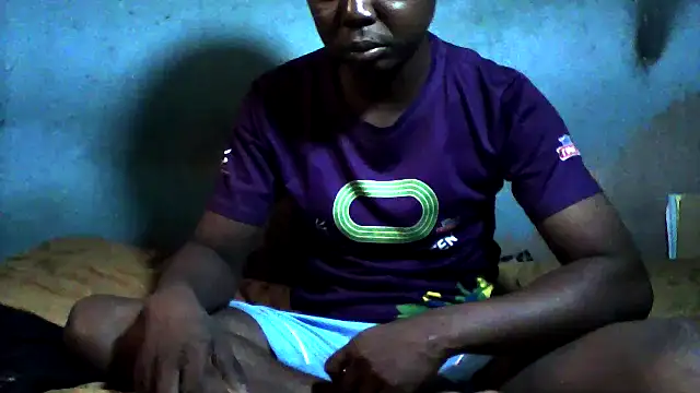 Snapshot of little__joy chatting on 01.18.26 little joy online show from 01.18.26