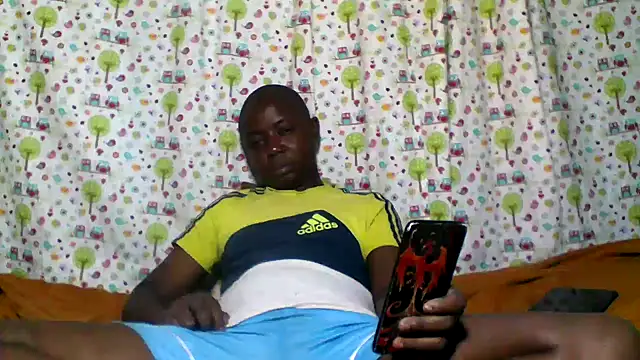 Snapshot of little__joy chatting on 02.20.26 little joy online show from 02.20.26