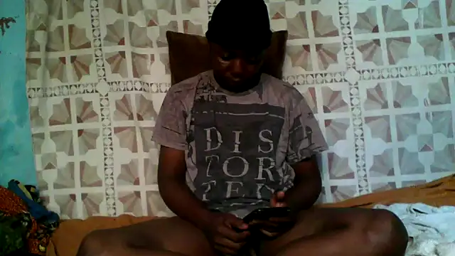 Snapshot of little__joy chatting on 03.01.26 little joy online show from 03.01.26