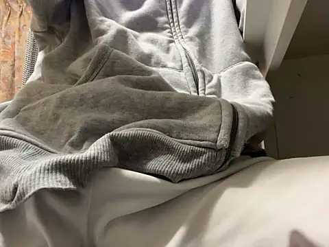 Snapshot of lkun9 chatting on 12.09.24 lkun9 online show from 12.09.24