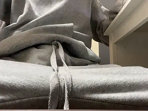 Snapshot of lkun9 chatting on 01.10.25 lkun9 online show from 01.10.25