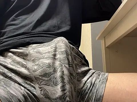 Snapshot of lkun9 chatting on 09.23.25 lkun9 online show from 09.23.25