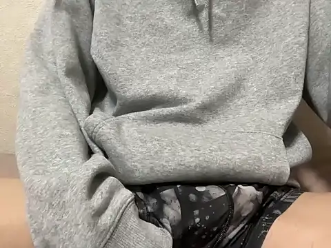 Snapshot of lkun9 chatting on 01.19.26 lkun9 online show from 01.19.26