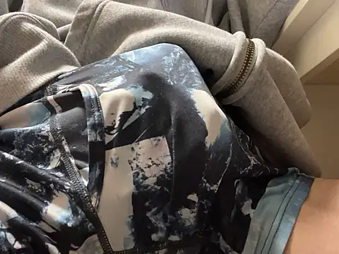 Snapshot of lkun9 chatting on 02.11.26 lkun9 online show from 02.11.26