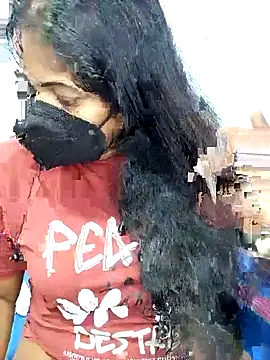 Snapshot of DISNI1997 chatting on 02.05.26 DISNI1997 online show from 02.05.26