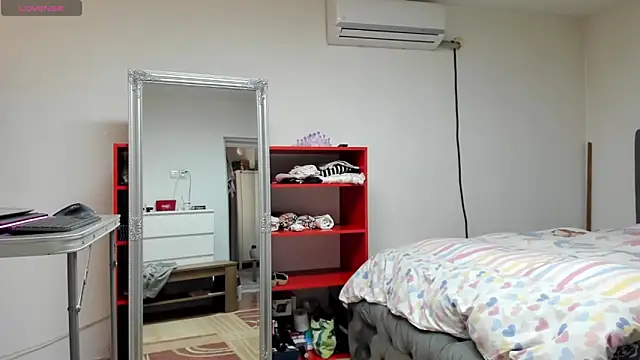 Snapshot of supermanboy94 chatting on 03.10.25 supermanboy94 online show from 03.10.25