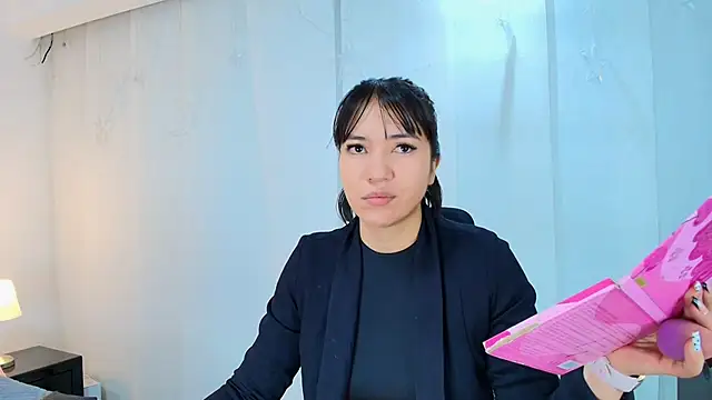 lina bedoya  online show from 09.20.25