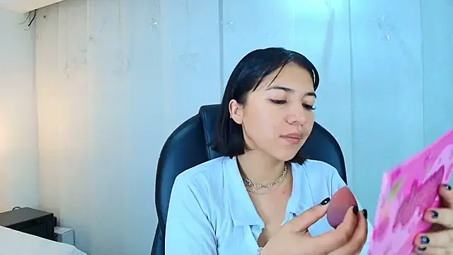 lina bedoya  online show from 12.03.25