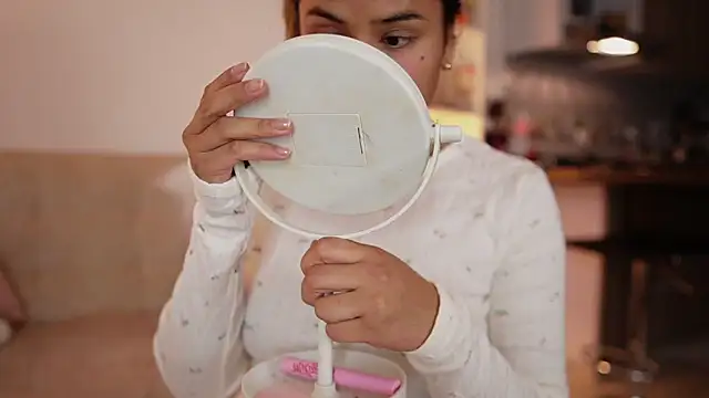 SaraParisi online show from 02.20.26