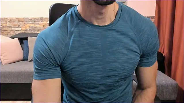 HotHunkTrainer online show from 09.09.25