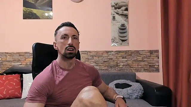 HotHunkTrainer online show from 05.31.26